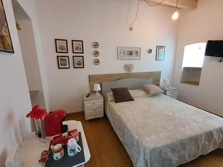 Arco Della Neve Guest House Bari