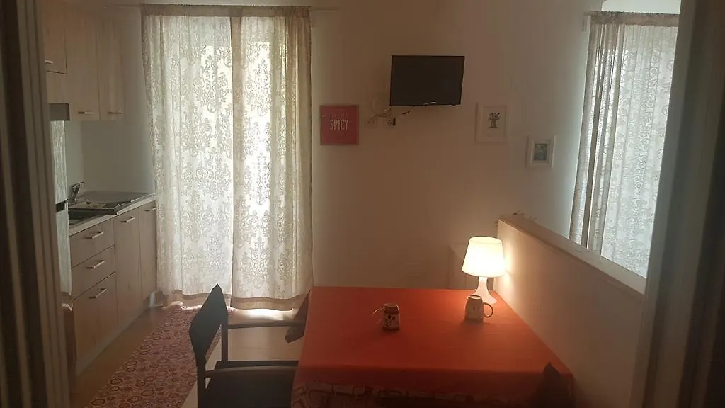 Arco Della Neve Guest House Bari